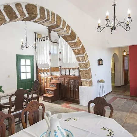 Theofilos Hotel