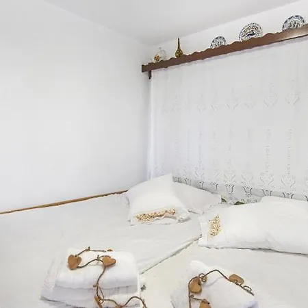 Hotel Theofilos Lachania (Rhodes)